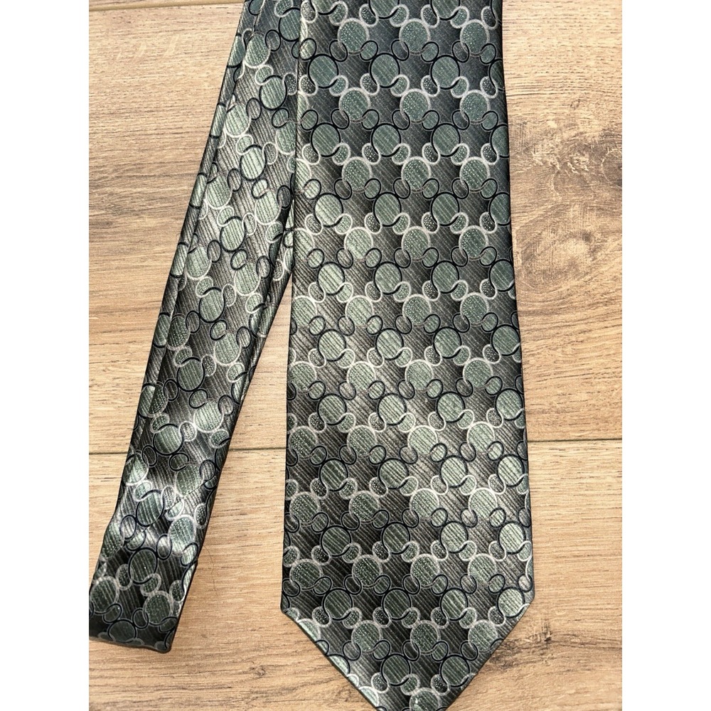 Disney Walt Disney World Vintage Silk Men Tie Mickey 57" x 3.75" Green - Picture 4 of 5